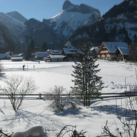 Spycher 2* كاندرستغ